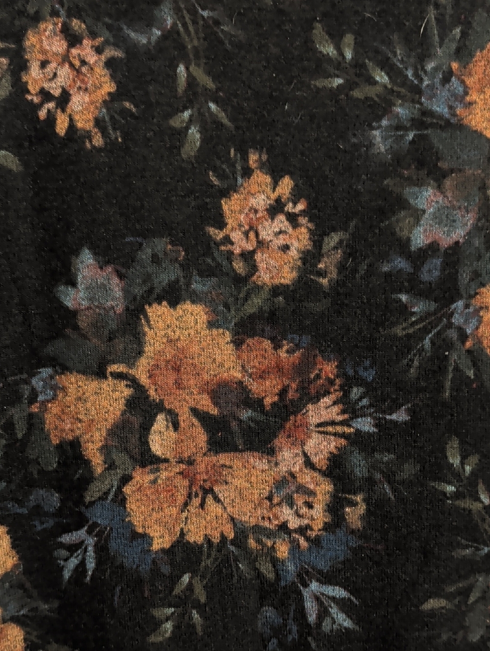 Maurices Floral V-Neck Long Sleeve Top - Black with Rust Floral EUC - Picture 4 of 6
